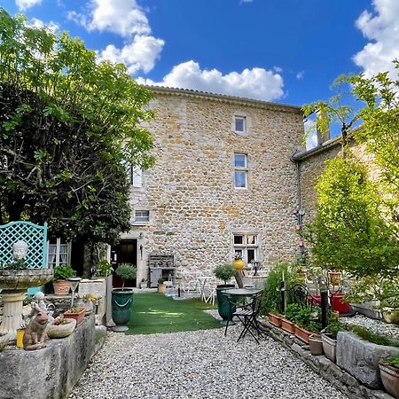 瓦隆蓬达克 Le Manoir Du Raveyron酒店 外观 照片